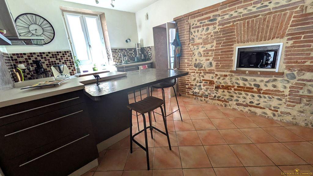 Maison de village AUTERIVE 350000€ Agence Les Toits de l'Immo31